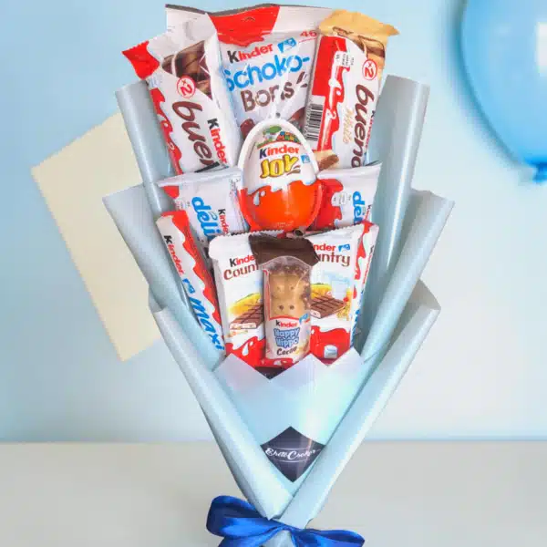 Kék Kinder csokor