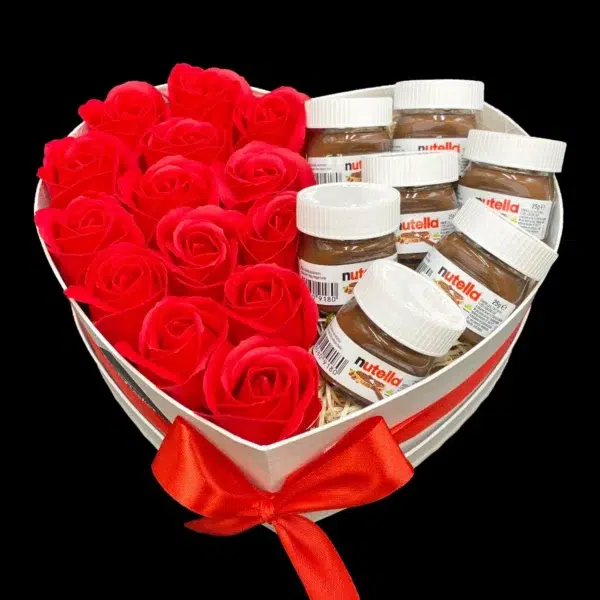 Nutella szív rózsával
