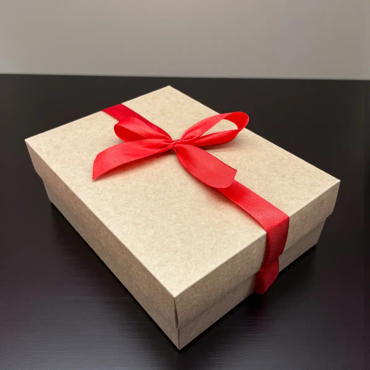 Black & Red box - Image 3