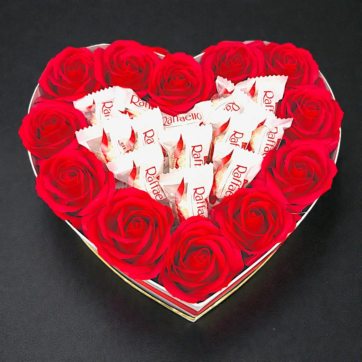 Raffaello & Rose box - Image 2