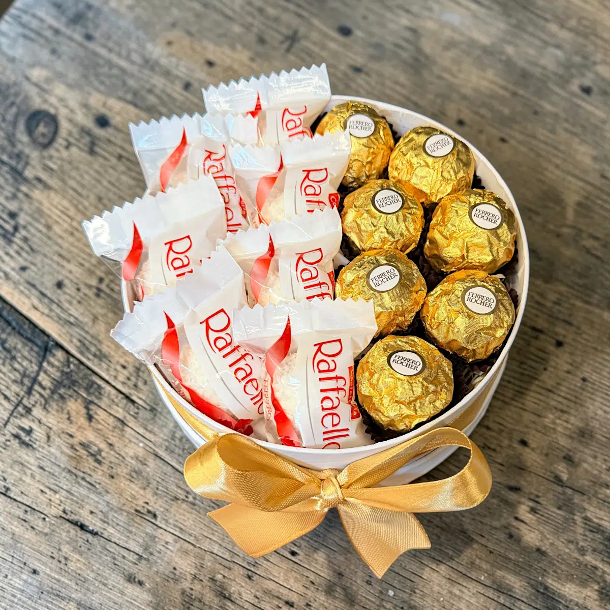 Ferrero & Raffaello box - Image 2