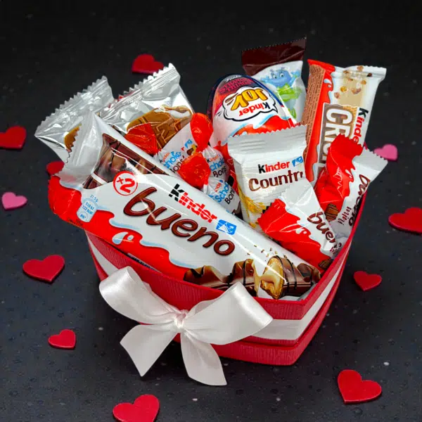 Kinder Love box